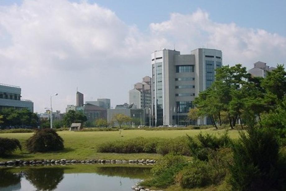 Korea Institute of Science & Technology Information 이미지